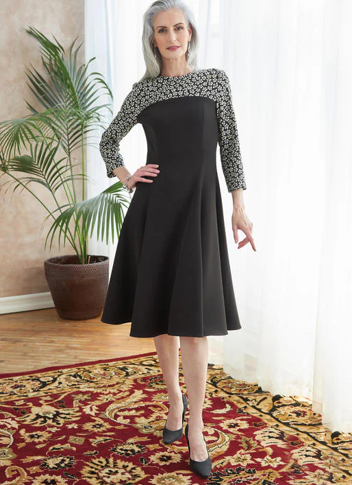 B6707 Misses'/Women's Dress (Size: 18W-20W-22W-24W) - Image 4