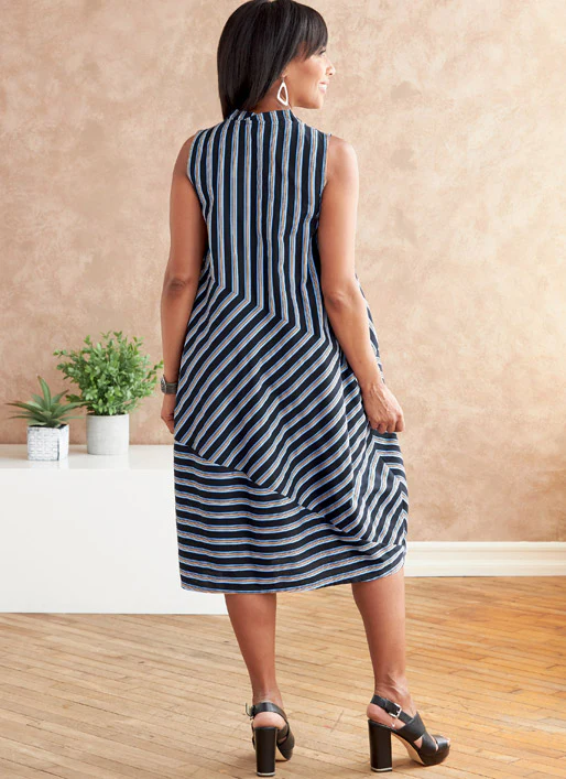 B6784 Misses' Dress (Size: L-XL-XXL) - Image 3