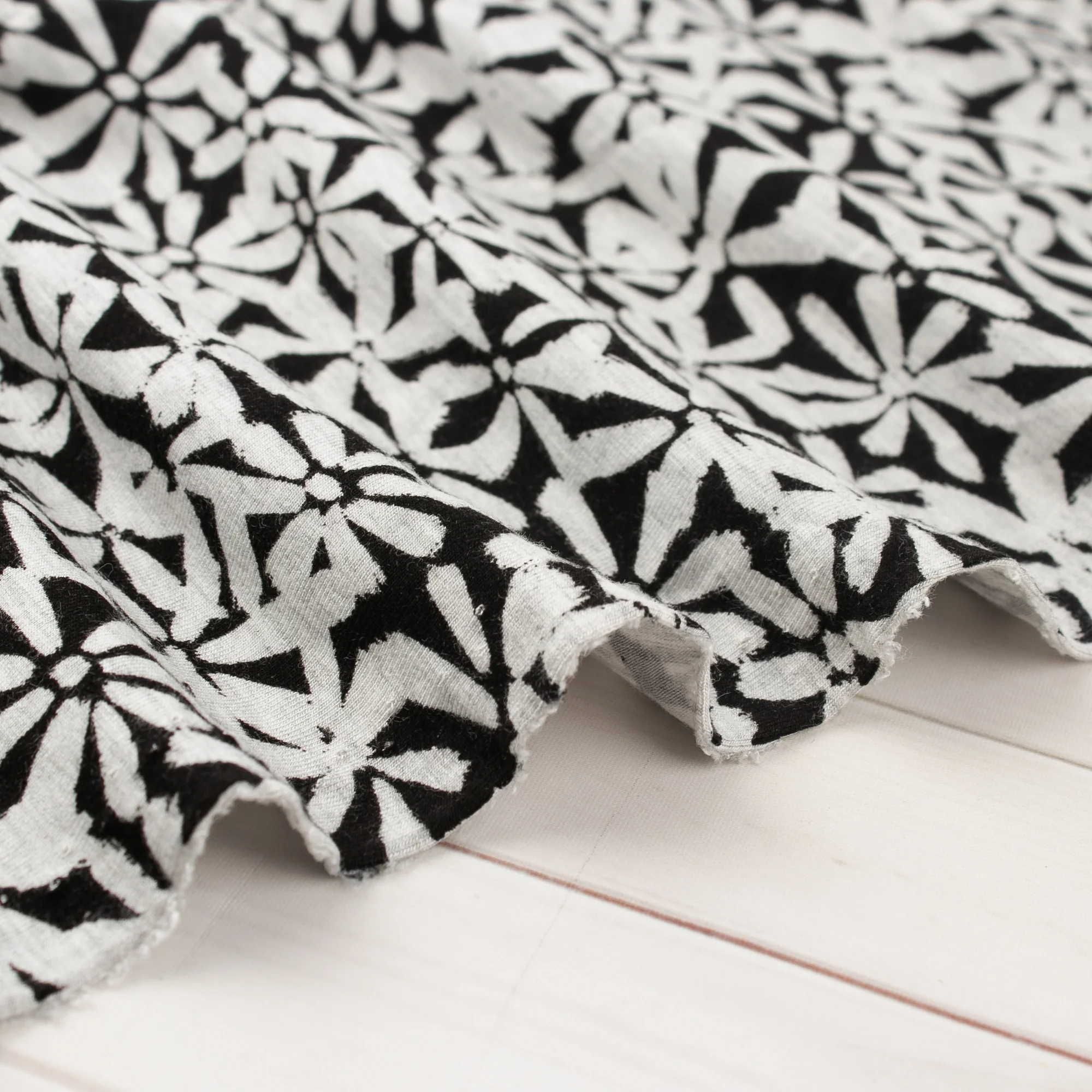 BAMBOO - Printed knit - Big Flower - Image 4
