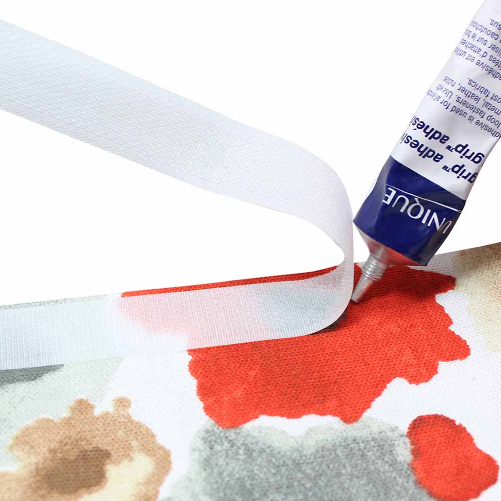 UNIQUE SEWING Ultra Grip Adhesive - 33.3ml (1.1 fl. oz) - Image 3