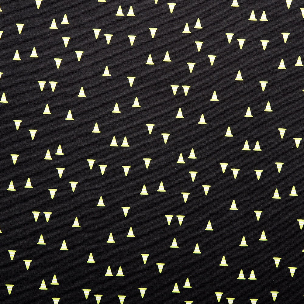 CAMELOT Quilting cotton - On the move collection - Construction cones - Black