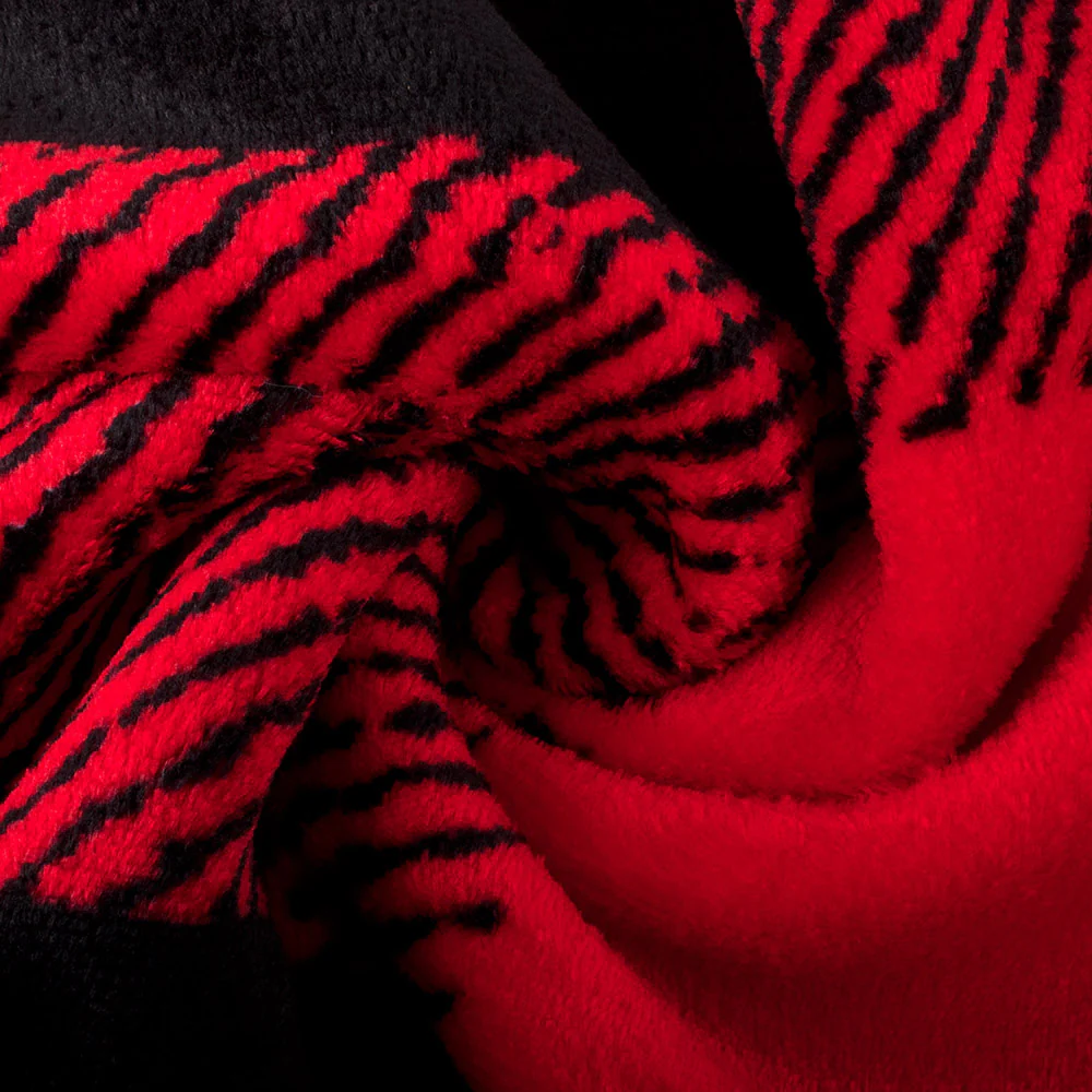 Coral Fleece Bonded to Fur - Plaids - Red - Image 2