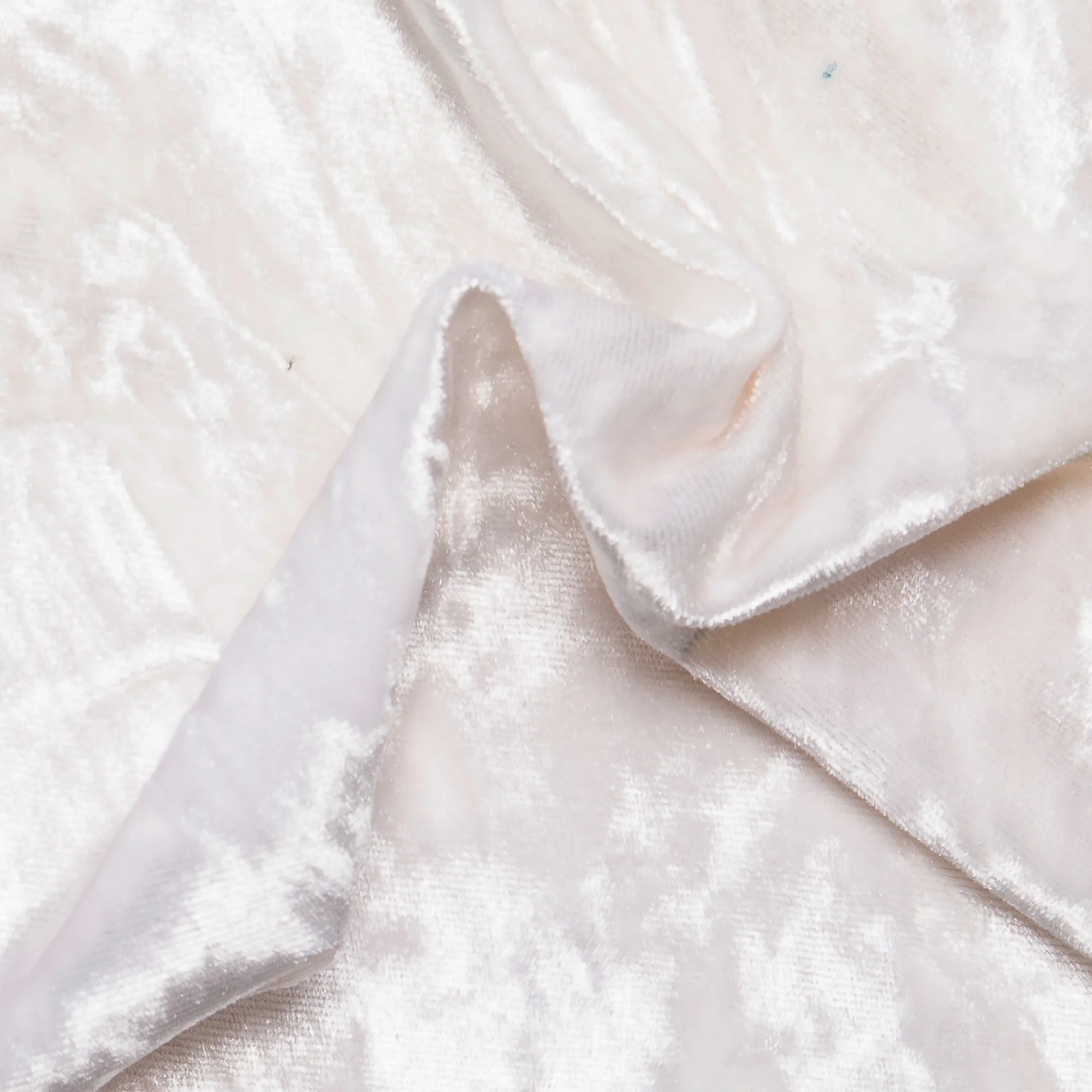 Crushed Ice Velvet - Cream - Image 2