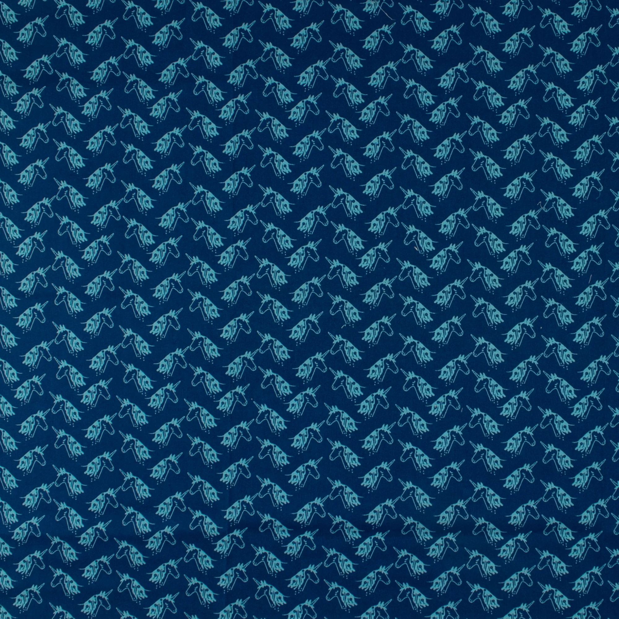 Fat Quarters 18 x 21 in (46 x 53 cm) - 031 - Blue