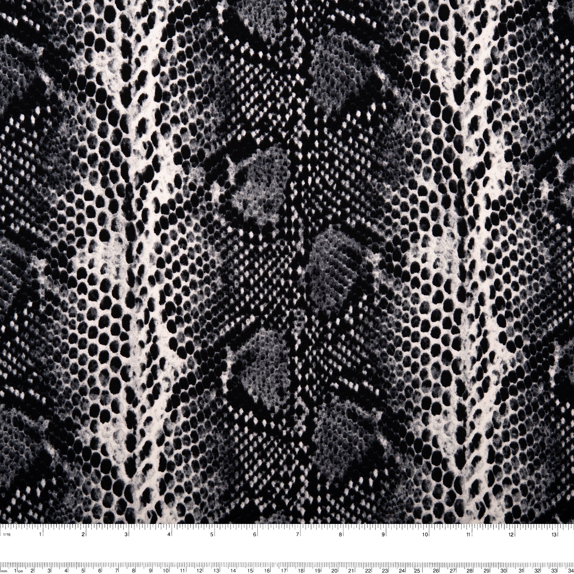 Heavy Knit - MELLISA - Snakes - Black - Image 3
