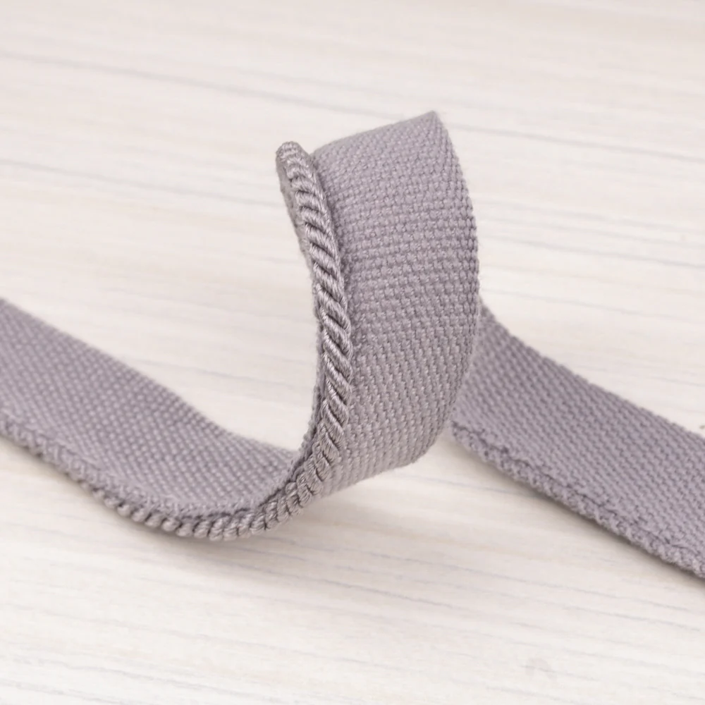 Lip cord ⅛ po (0.30 cm) Grey
