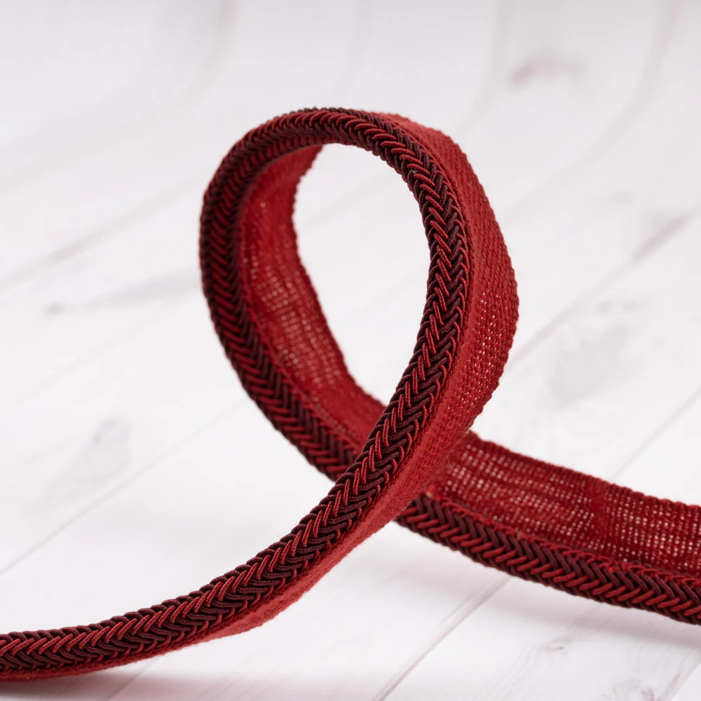 Lip cord 3/16 po (0.5 cm) Red