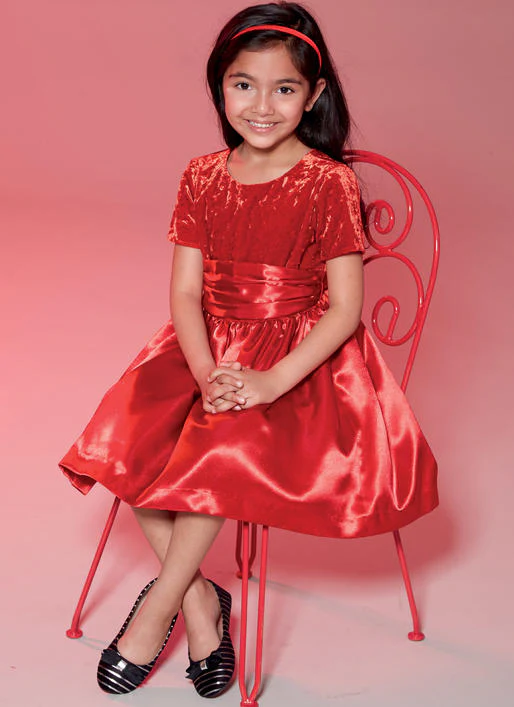 M7648 Childrens'/Girls' Gathered Dresses with Petticoat and Sash (size: 7-8-10-12-14) - Image 3
