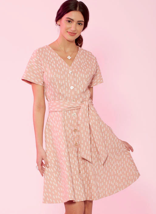 M7920 Misses'/Miss Petite Dresses and Belt (size: 14-16-18-20-22) - Image 2