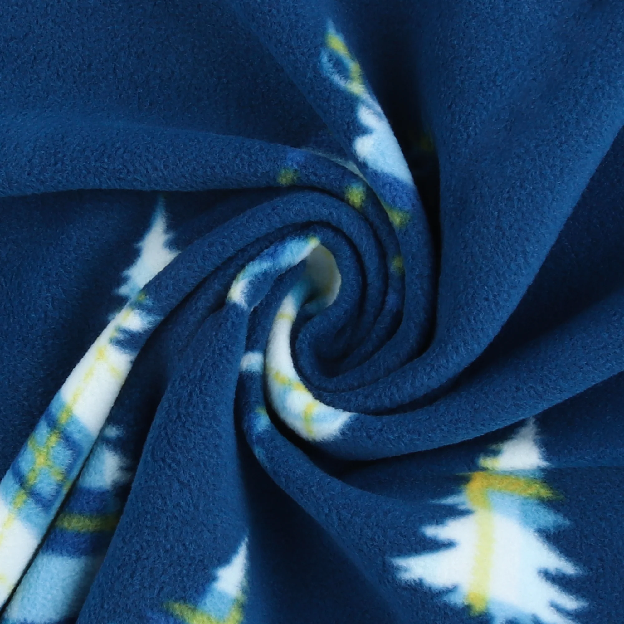 Mountain Fleece Prints - Forest Animal Arggyle - 020 - Navy - Image 2