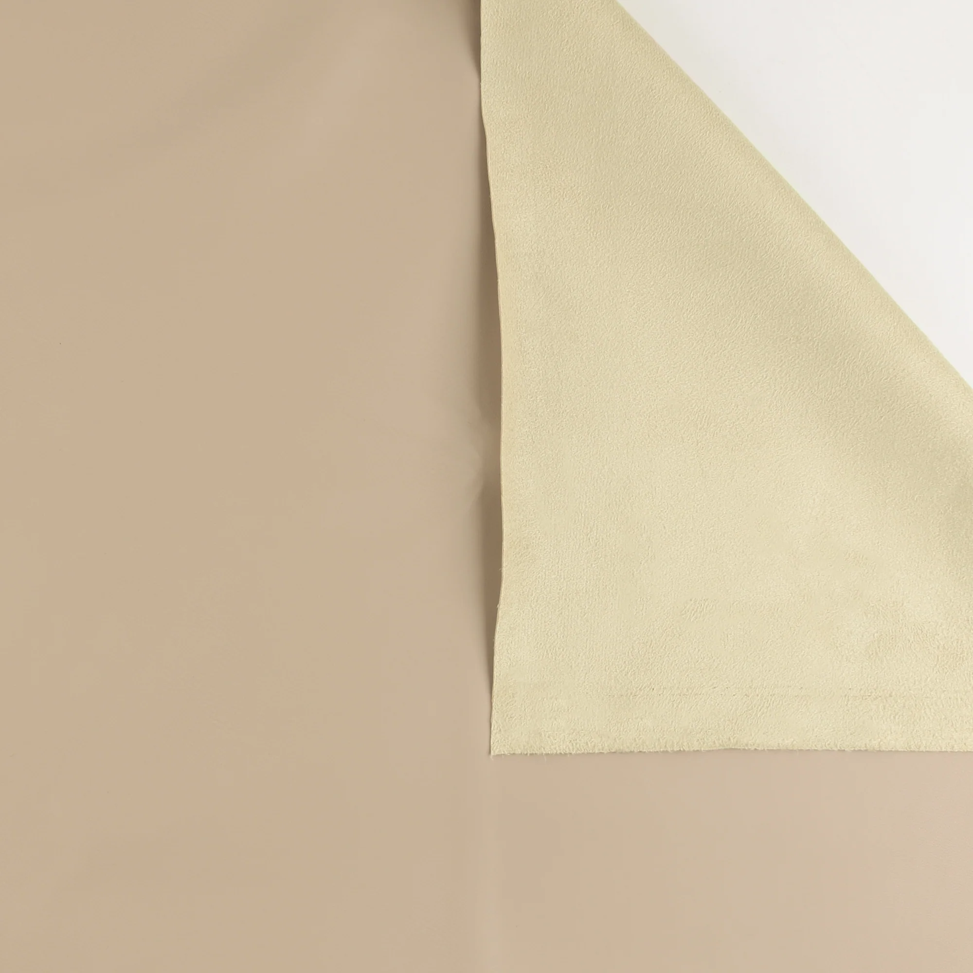 Poly Leather Look - ACADEMY - 005 - Alabaster - Image 4