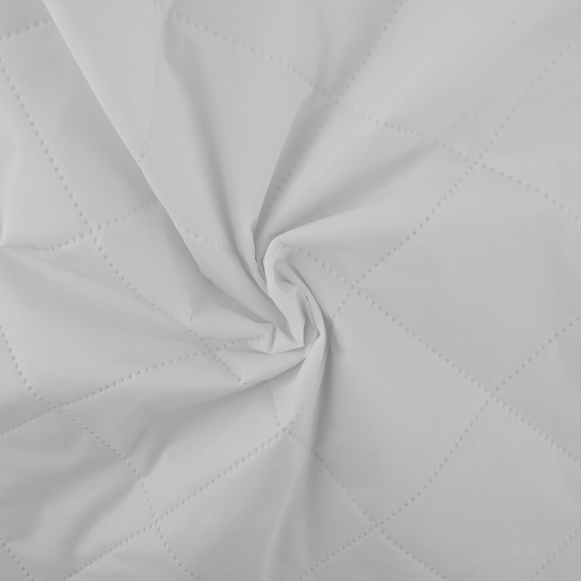 Quilted Moisture Protector - White - Image 2