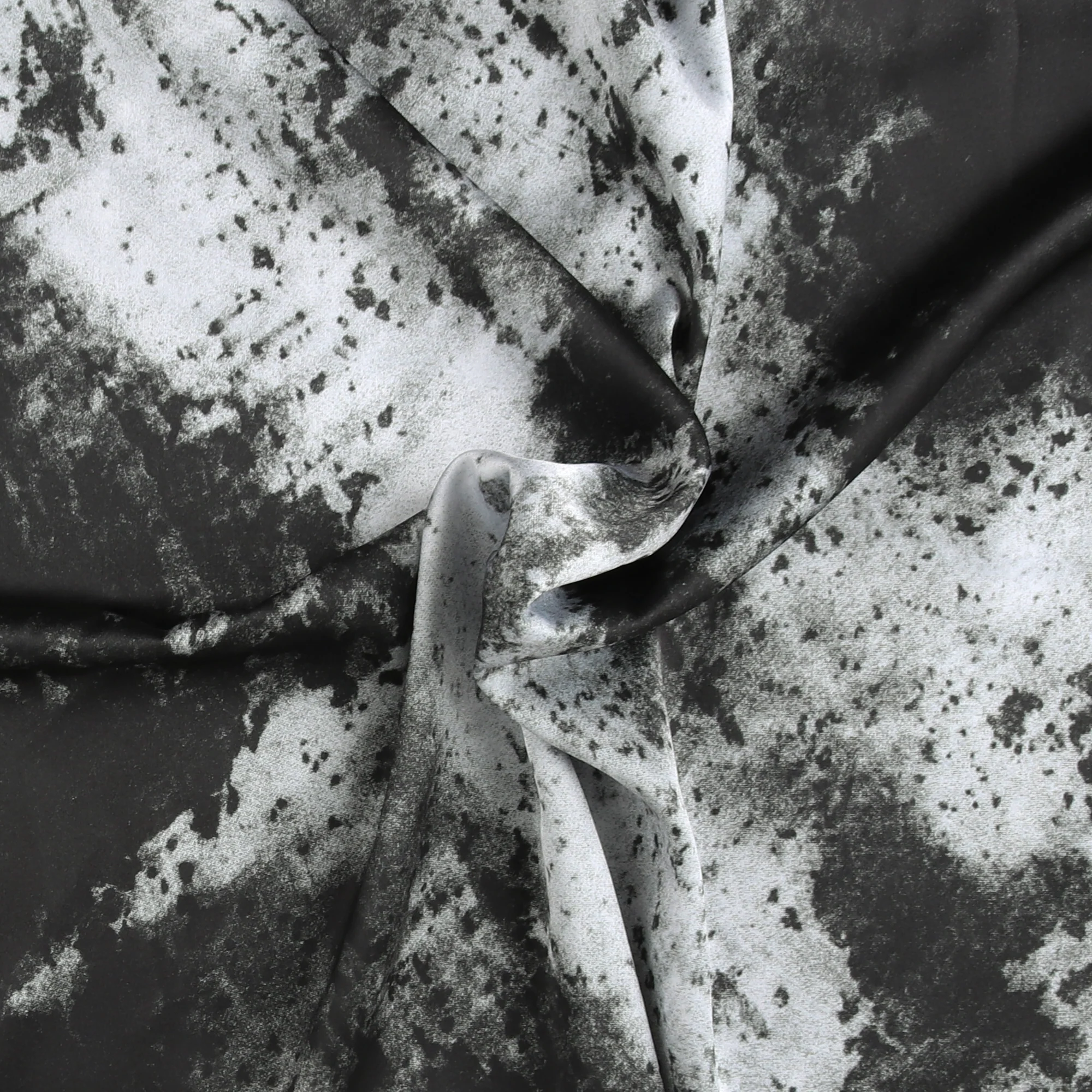 Satin Print - CLARISSA - 002 - Grey - Image 2